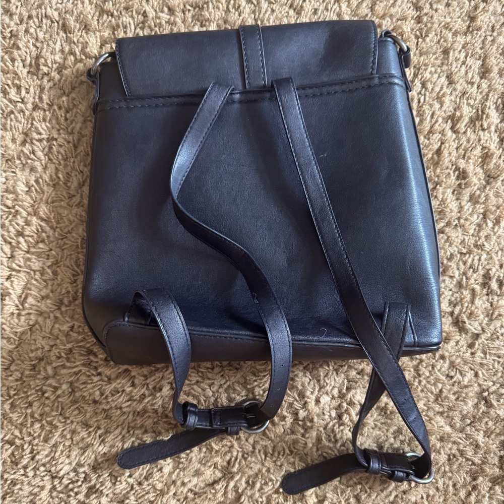 Universal Thread Navy Backpack - Picture 2 of 7